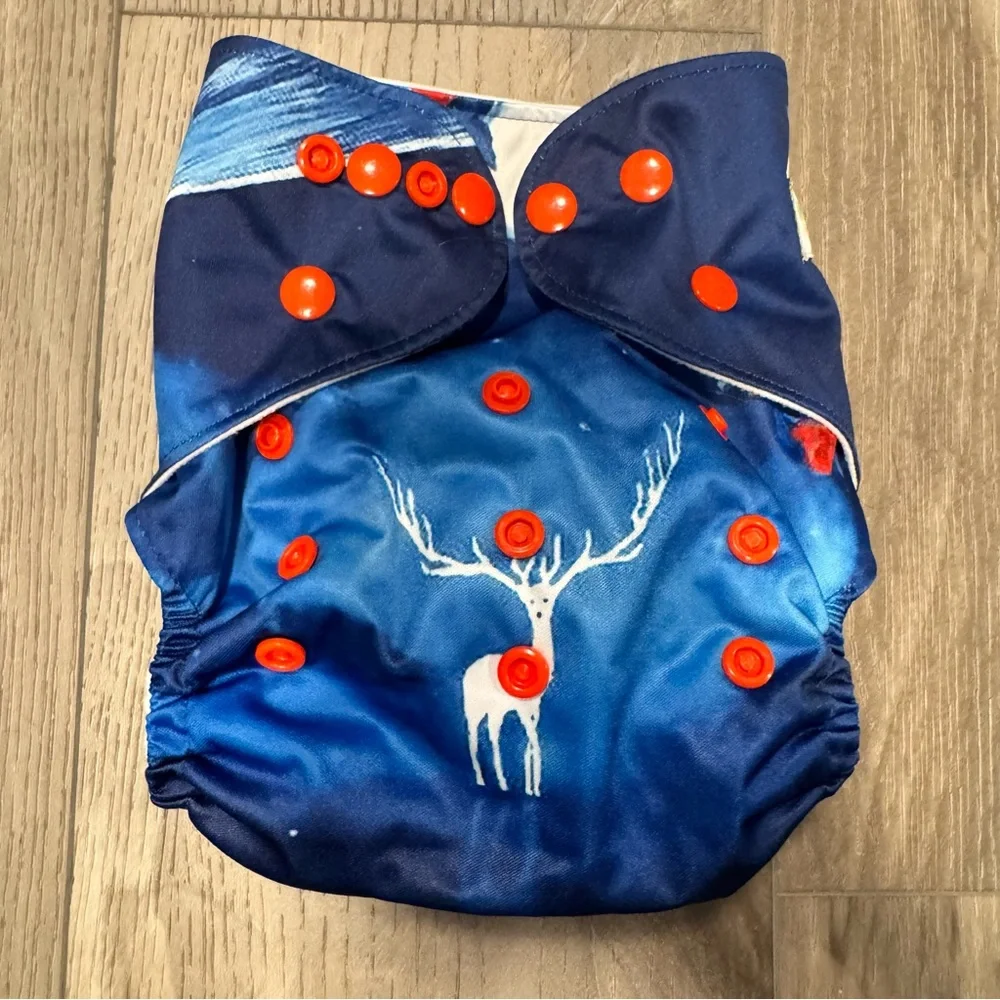 Mumsbest Reusable Cloth Diaper White Christmas Deer Pattern